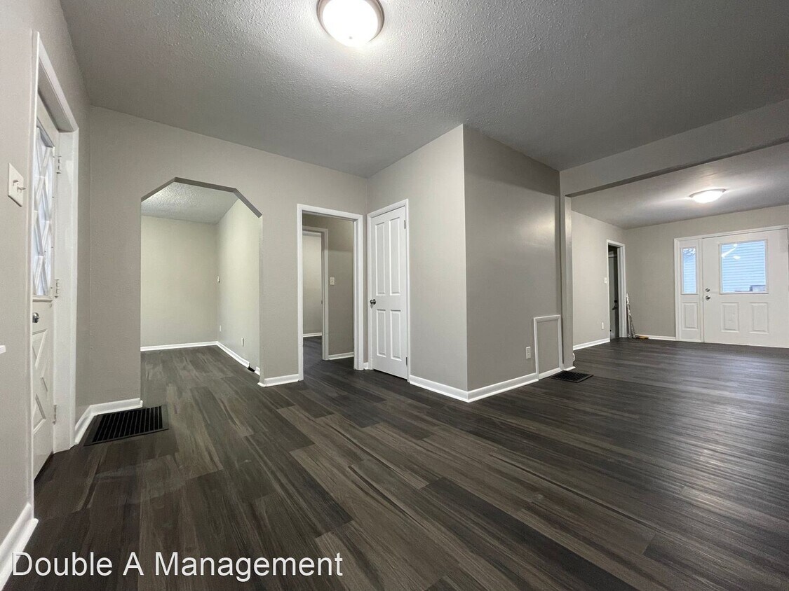 Foto principal - 3 br, 1 bath House - 1127 Ackermant St.