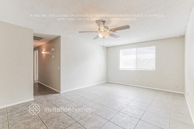 Foto del edificio - 1616 W Los Arboles Pl