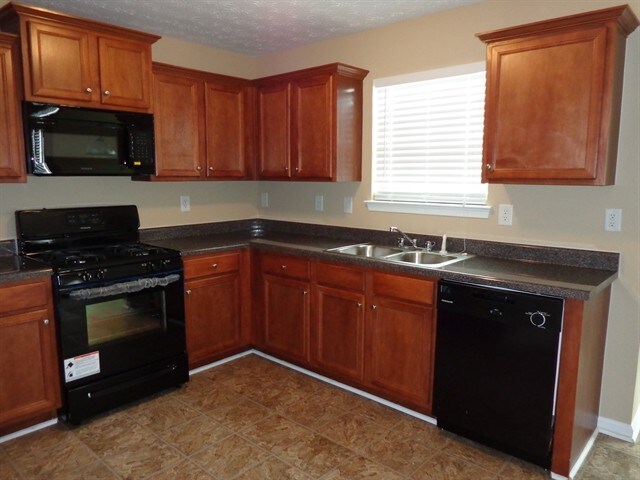 Building Photo - 53 Stony Oak Drive