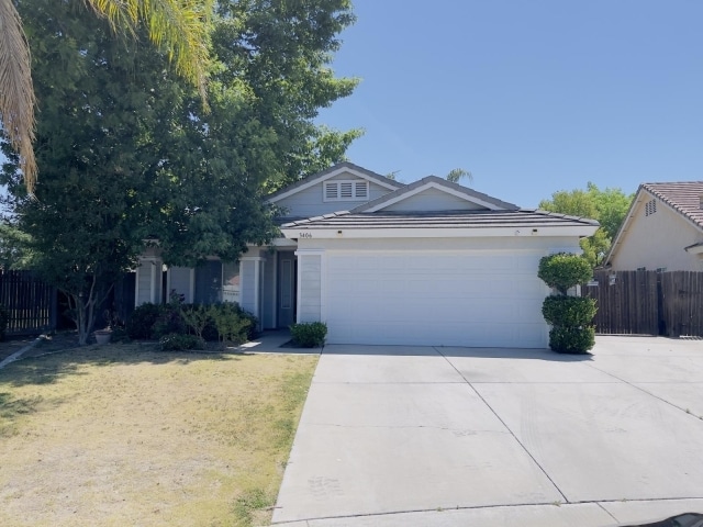 Building Photo - 3406 Pecos Dr