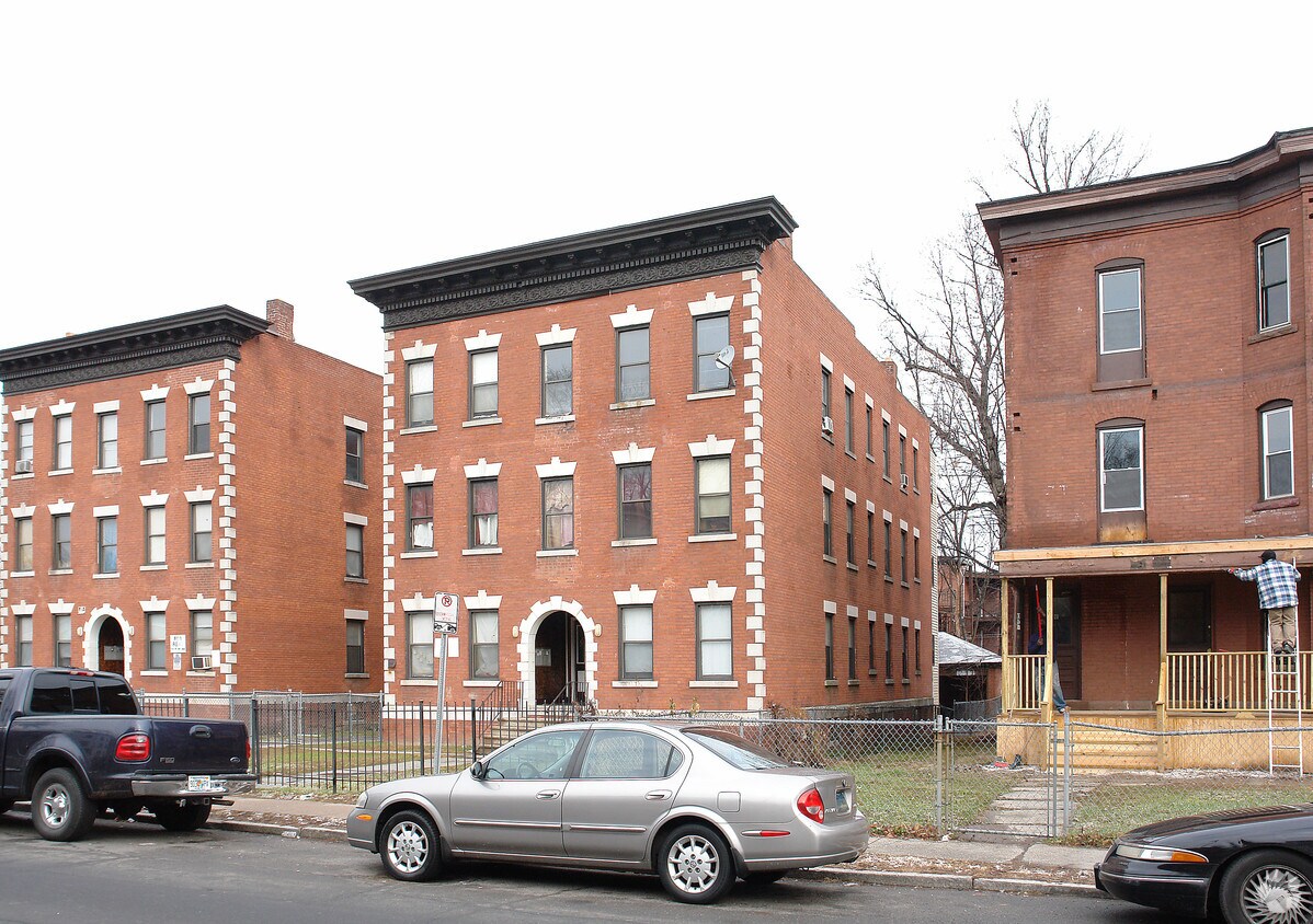 Foto del edificio - 162 Homestead Ave