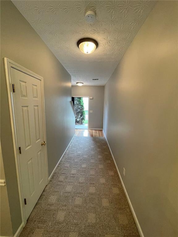 Foto del edificio - 1028 Montague Pl Ct