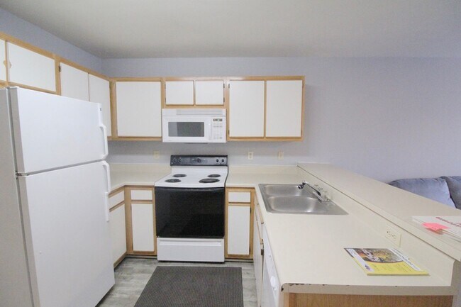 Building Photo - 1430 Devon Ln