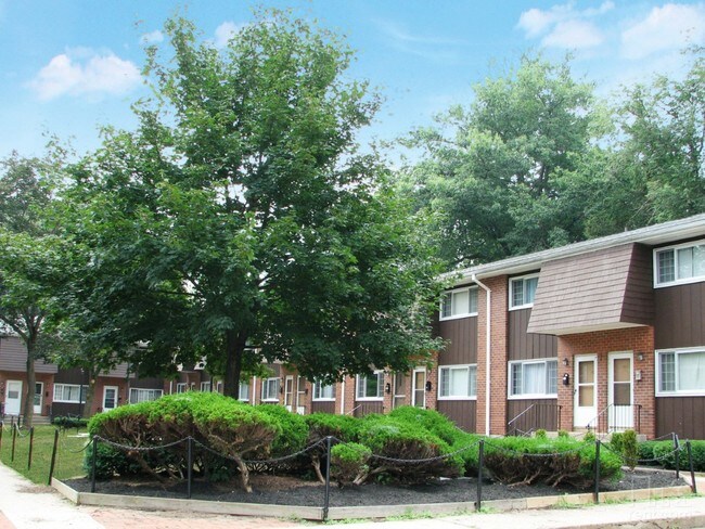 Building Photo Brook Haven Building Photo Brook Haven