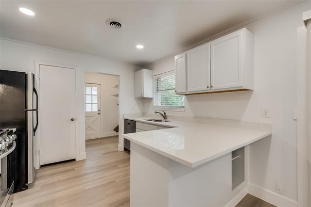 Building Photo - 1426 Nantucket Dr