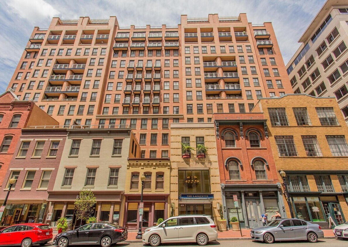 Primary Photo - Lavish 1 BR/1 BA in Penn Quarter!