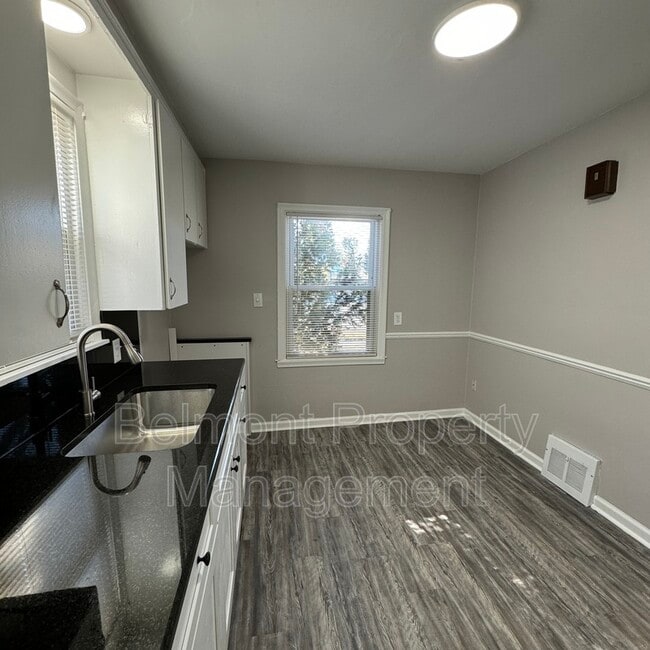 Building Photo - 19757 Elkhart St