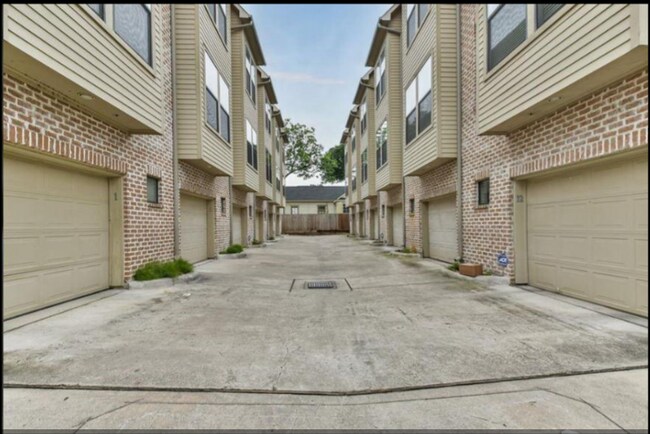 Foto del edificio - 3950 Floyd St