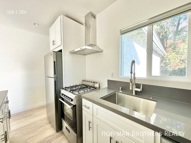 Foto del edificio - 2429 W Ave 33