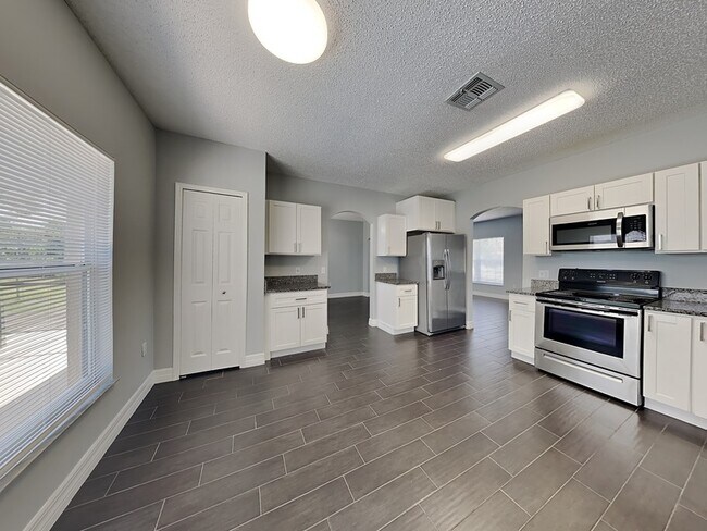 Foto del edificio - 605 Elbridge Dr