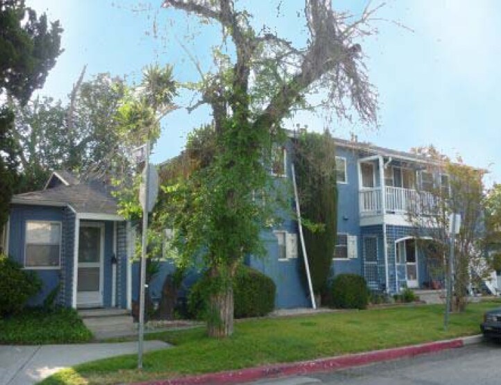 Primary Photo - 13428 Burbank Blvd