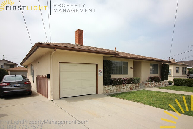 Building Photo - 11925 Ramona Ave