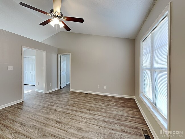 Building Photo - 1203 Delham Rd
