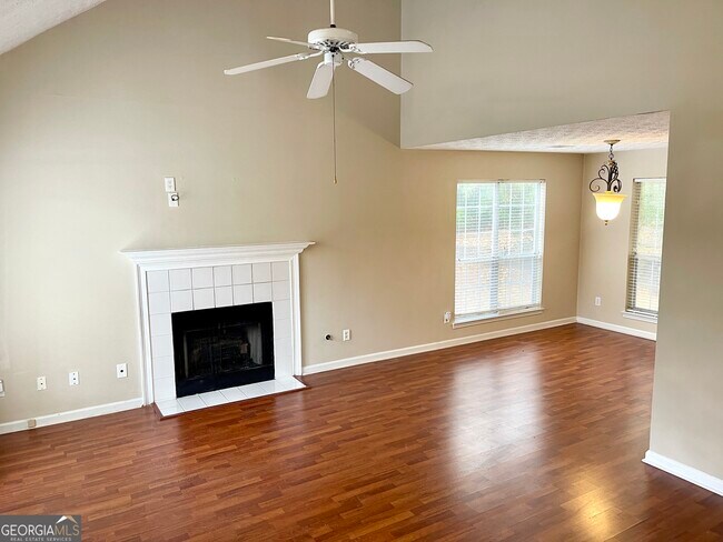 Building Photo - 40 Prestwick Ct