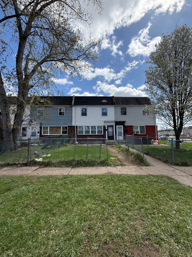 Primary Photo - 5802 Fleetwing Dr