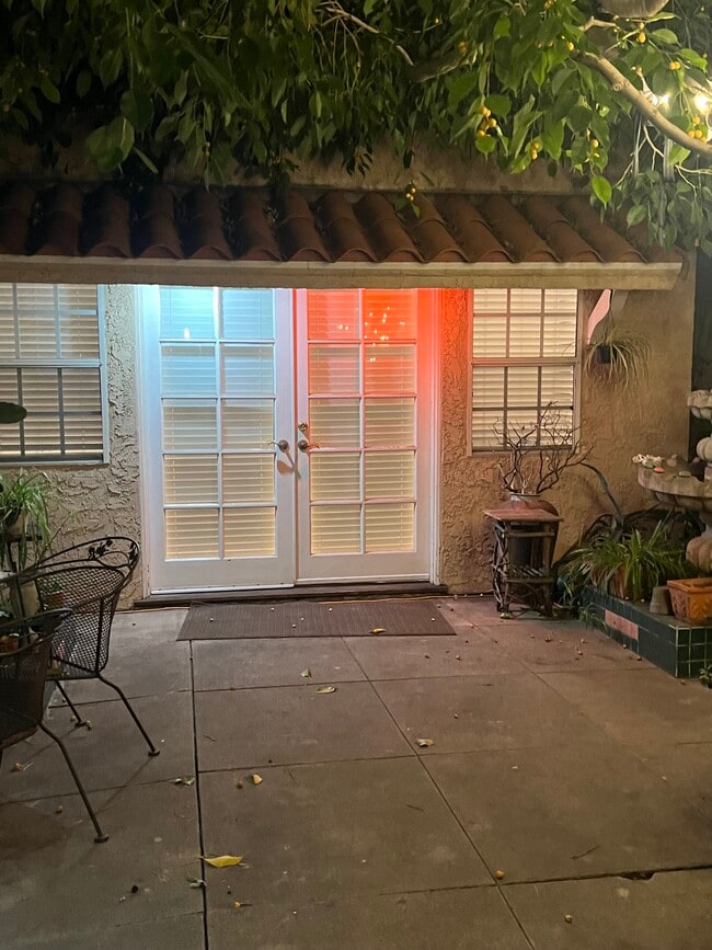 Foto del edificio - 1124 Hi Point St