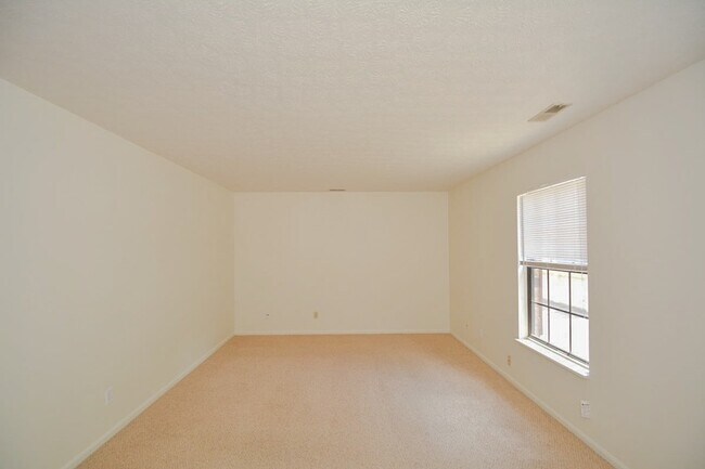 Foto del edificio - 3607 Vicary Square NE