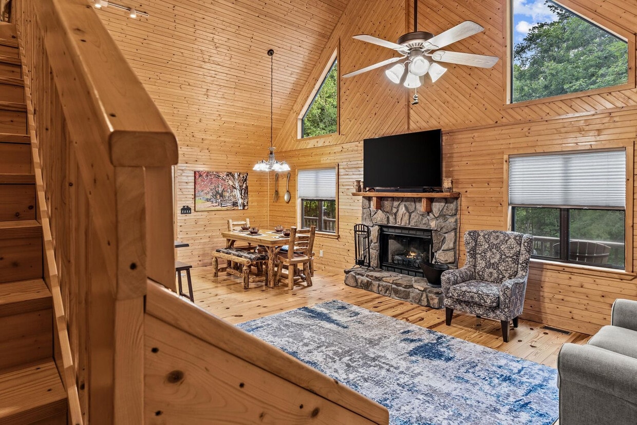 Foto principal - 4050 Henson Rd