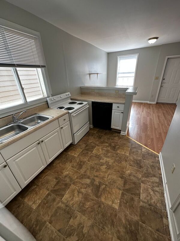 Foto del edificio - 714 Kinney St