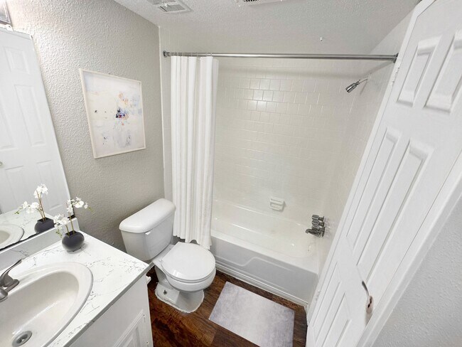 Foto del edificio - 6259 Westheimer Rd