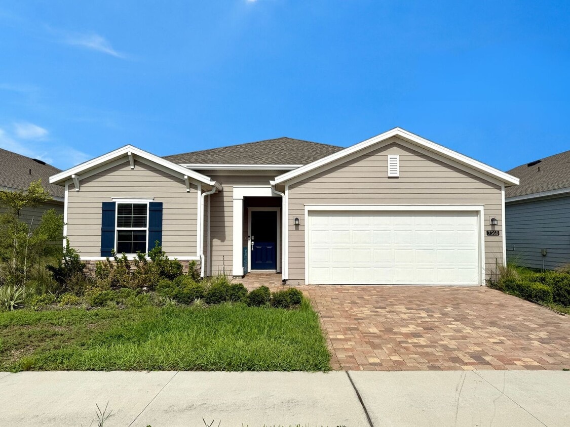 Foto principal - Like New Home In Highland Chase