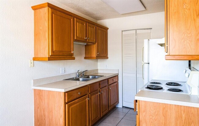 Foto del edificio - 23385 Farnam St