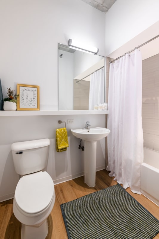 Photo - 1378 N Wolcott Ave Apartment