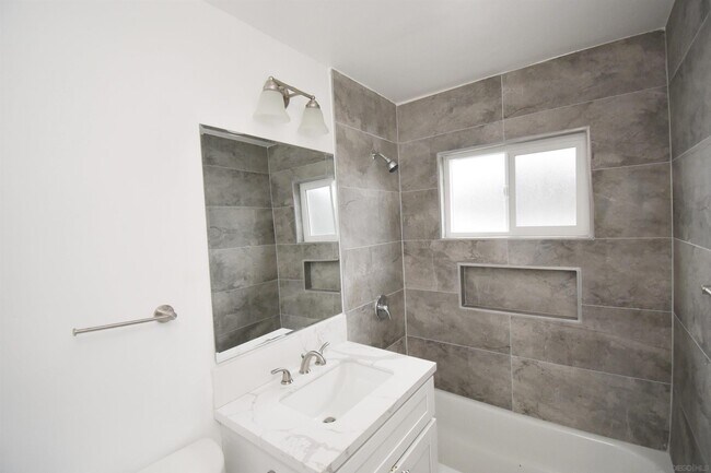 Foto del edificio - 1222 Willowside Ter