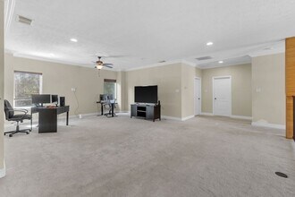 Building Photo - 16017 Congo Ln