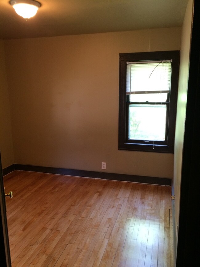 Building Photo - 2624-26 N 37th Street