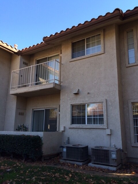 Foto del edificio - JESS RANCH!! 2 BEDROOM/2 BATH CONDO IN 55+...