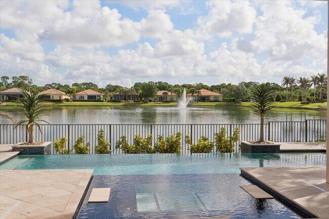 Foto del edificio - 17120 SW Ambrose Way
