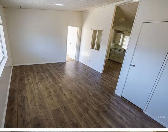 Foto del edificio - 801 W Ward Ave