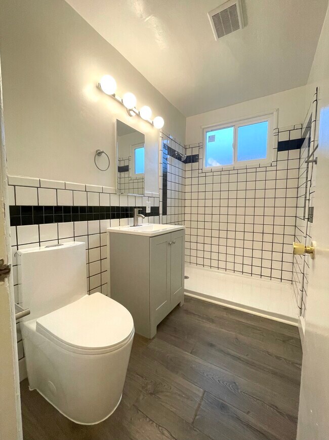Bathroom - 2942 W Via Acosta