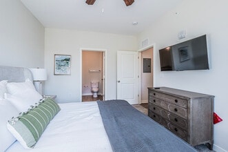 GLAZORA 2 BR | 2 BA Badroom - The Reserve at Cool Springs