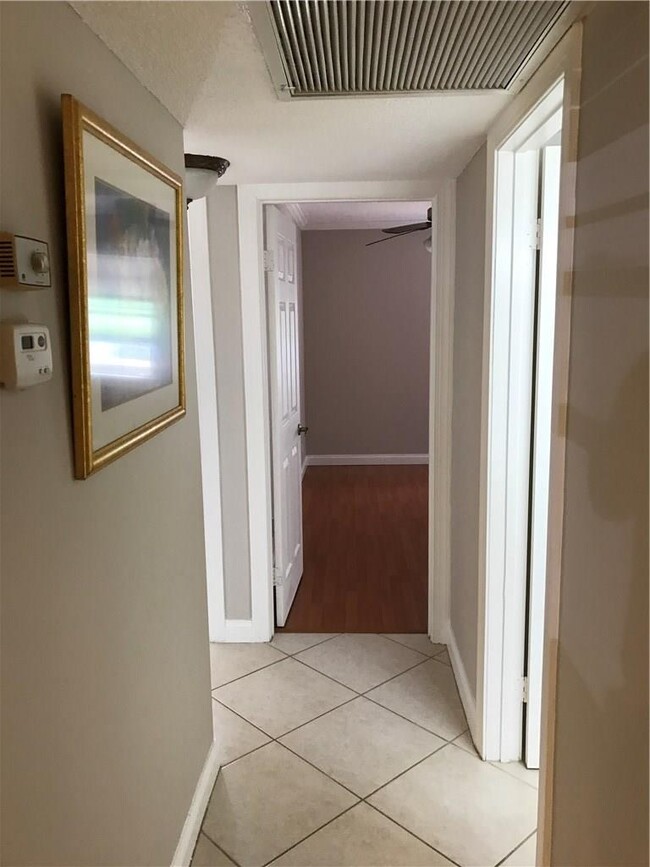 Foto del edificio - 750 SW 133rd Terrace