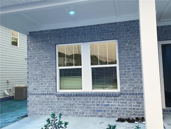 Foto del edificio - 6016 Hickory Crk Ct