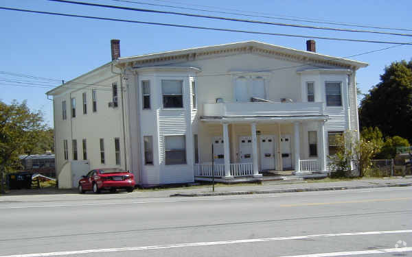 Building Photo - 1228-1242 Commercial St