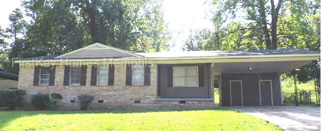 Primary Photo - 3932 Callahan Dr
