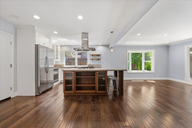 Building Photo - Updated 3BD/2BA Home in Heart of Silicon Valley