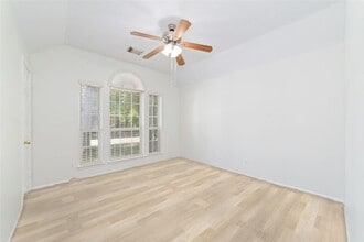 Building Photo - 8122 Dune Brook Dr