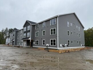 Building Photo - 251 Sladen St