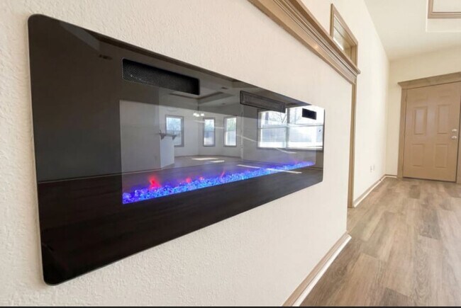 Foto del edificio - 1000 Estival Dr