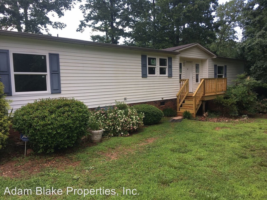 Primary Photo - 1691 Kestrel Valley Ln