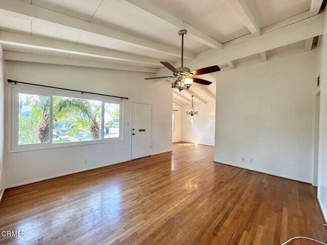 Foto del edificio - 3169 Channel Dr