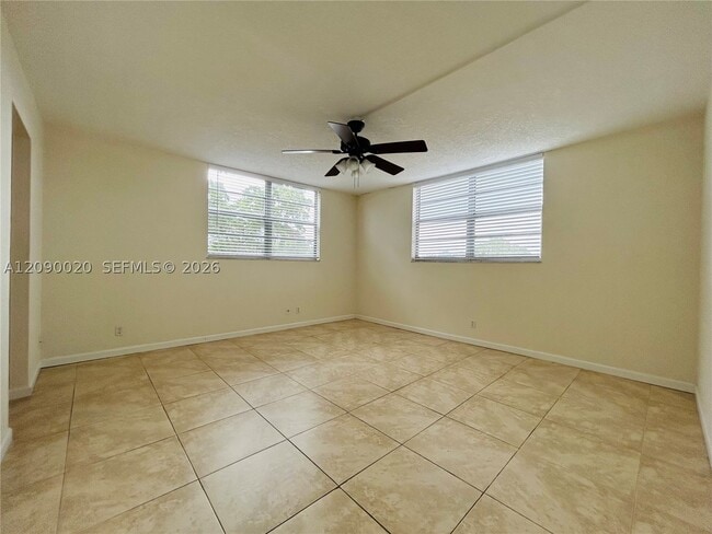Foto del edificio - 403 NW 68th Ave