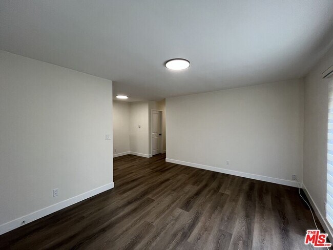 Foto del edificio - 1743 9th St