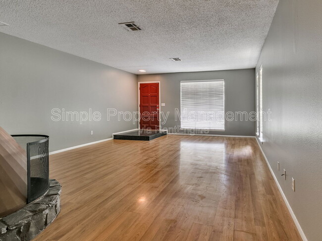 Foto del edificio - 3828 NW 64th St