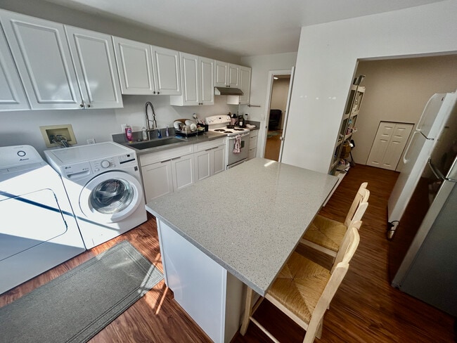 Building Photo - 116 Hanupaoa Pl