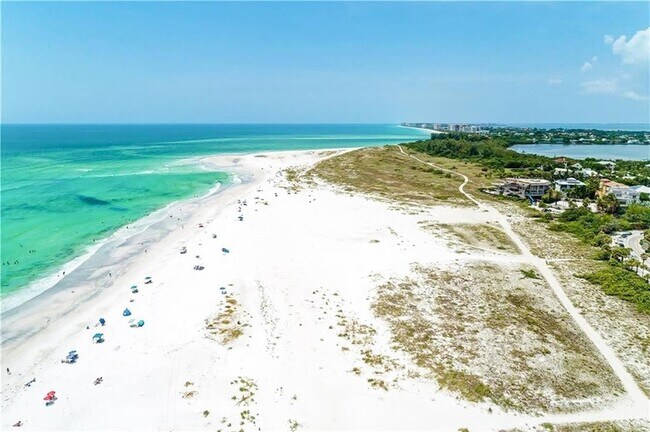 Foto del edificio - 1 Benjamin Franklin Dr